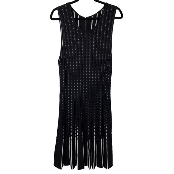 White House Black Market Dresses White House Black Market Black And White Cocktail Dress